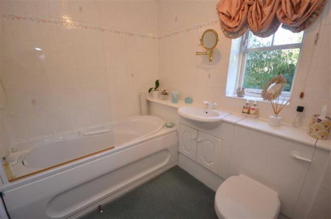 Photo 16