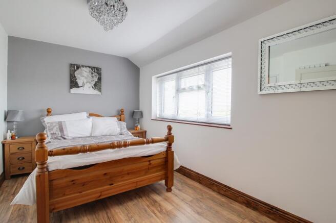 Bedroom 2 (Double)