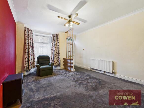 2 bed Terraced for sale Image 6