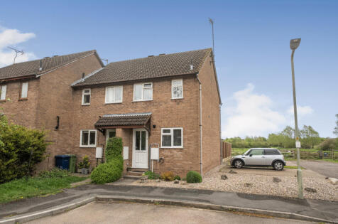 Coventry Close, Tewkesbury, Gloucestershire