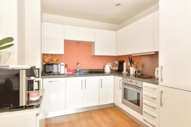 Kitchen/Lounge /Dining Area