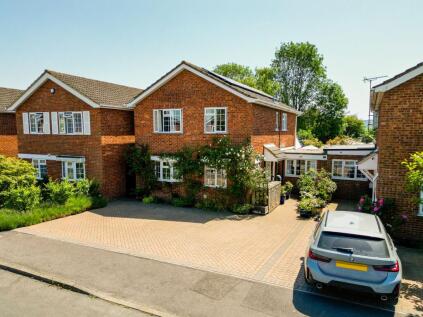 Chalgrove End, Stoke Mandeville, HP22