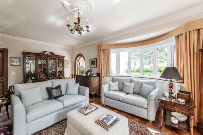 104 Bury Road ph1...