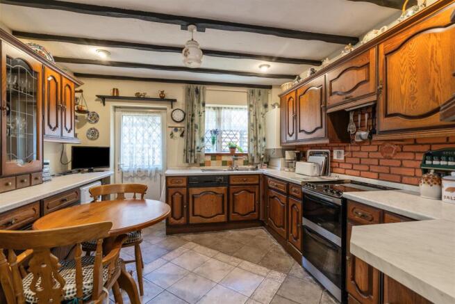 92 Melton Avenue_4.jpg