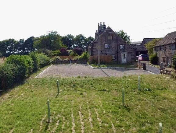 3 bed Semi-Detached to rent Image 2