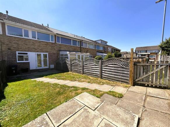 3 bed Town House for sale Image 6