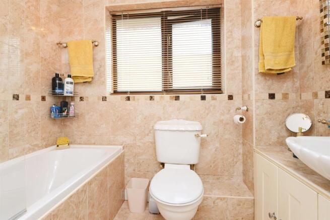 Family Bathroom: