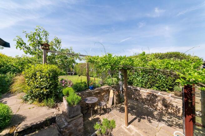 3 bed Cottage for sale Image 4