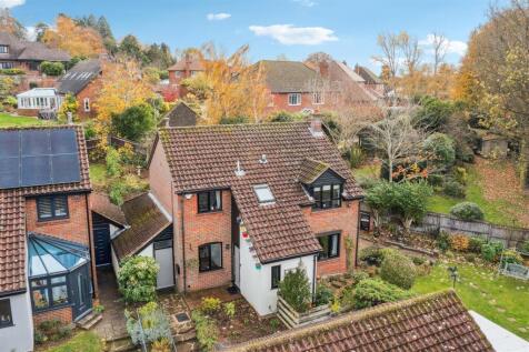 Naisby Drive, Great Brickhill, Buckinghamshire