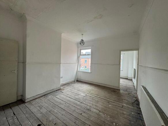 3 bed Terraced for sale Image 12