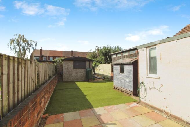 3 bed Terraced for sale Image 11