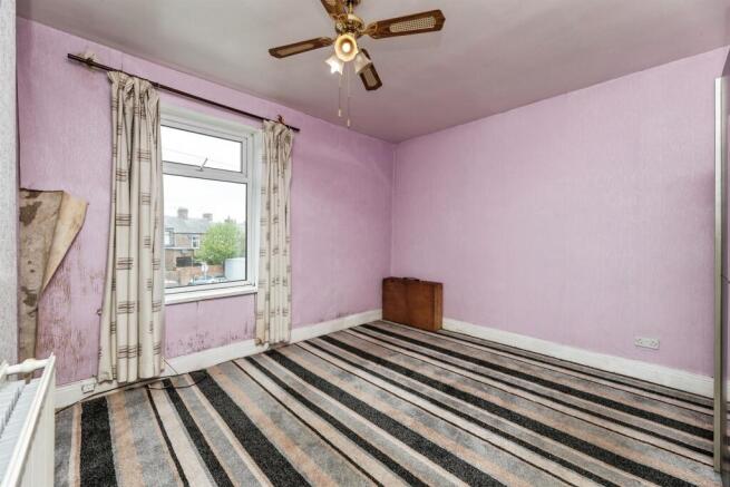 3 bed Terraced for sale Image 7