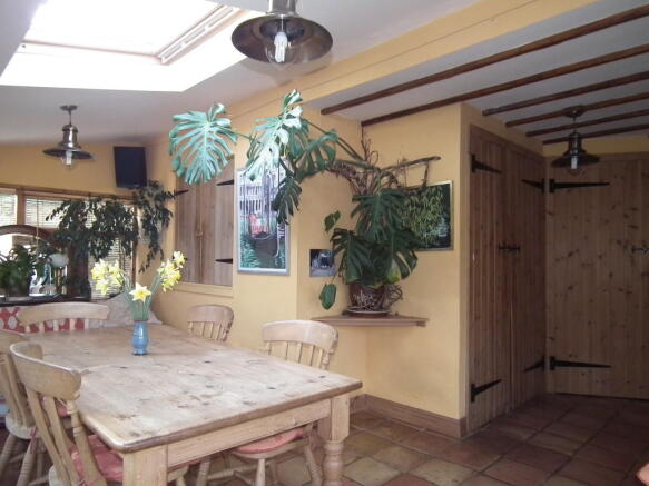Photo 20
