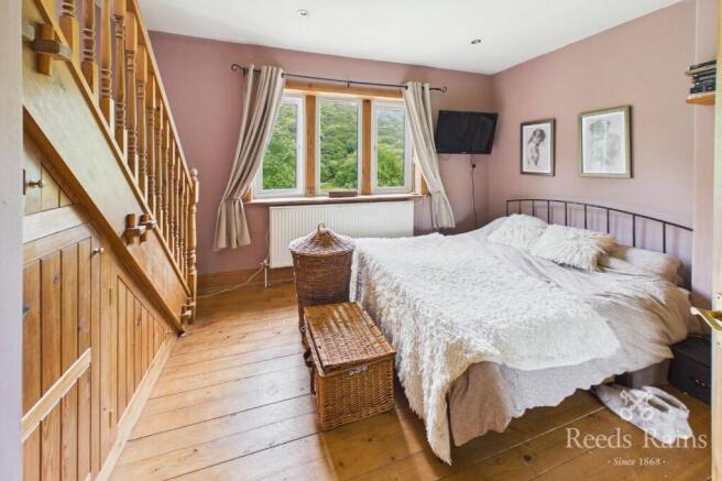 2 bed Semi-Detached for sale Image 11