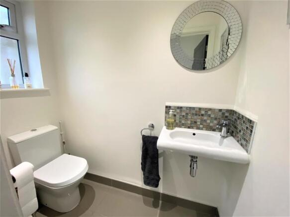 GROUND FLOOR WC