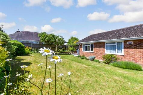St. Andrew's Gardens, Shepherdswell, Kent