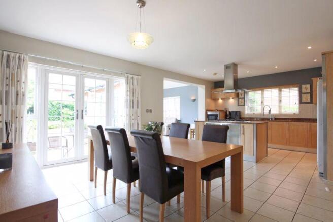 Kitchen/Breakf...