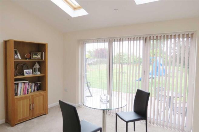 Dining Room: