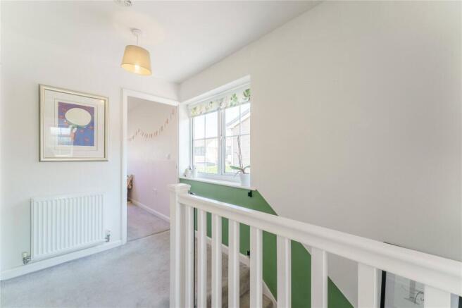 4 bed Detached for sale Image 7
