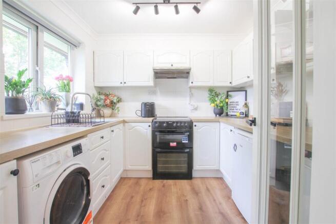 Kitchen.jpg