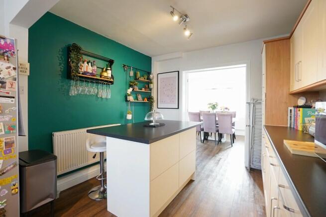 Kitchen breakfast rm
