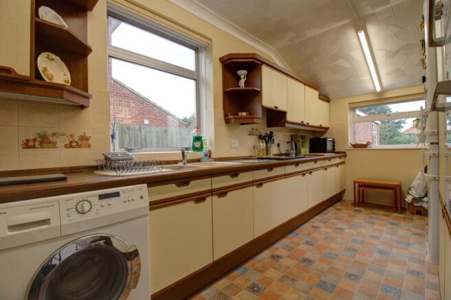 Kitchen breakfast room