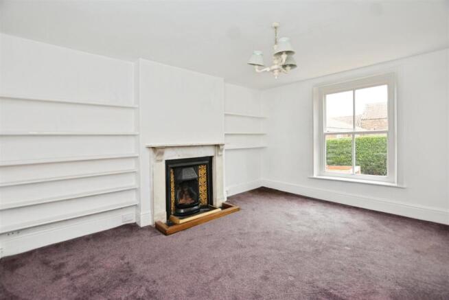4 bed Detached for sale Image 12
