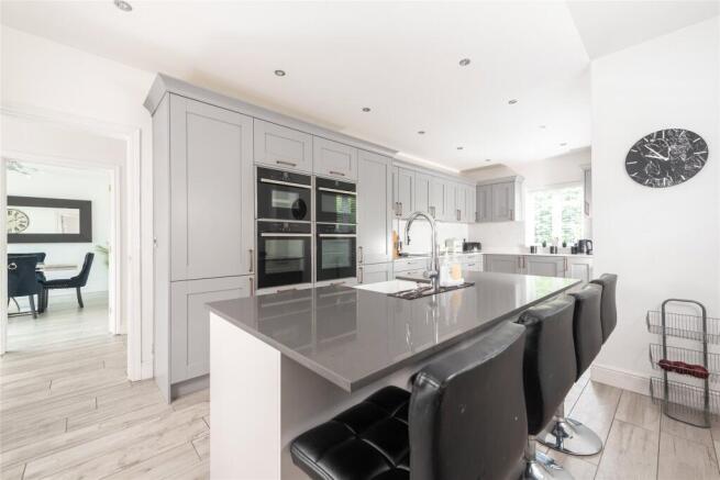 Kitchen/Breakfast