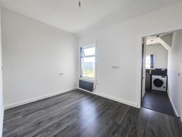 Foleshill Road, Foleshill - Bedroom