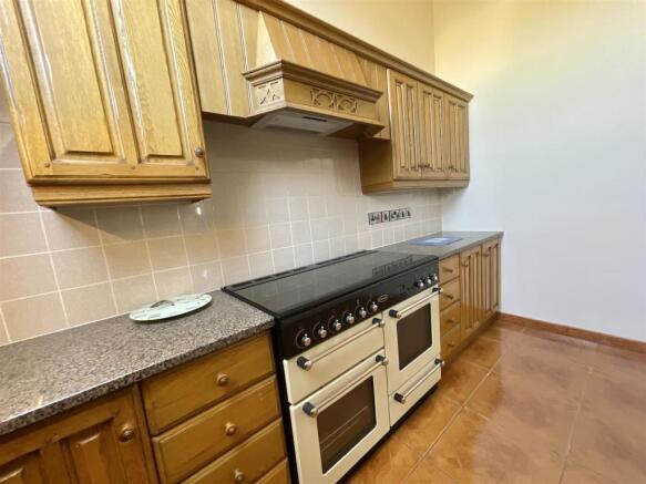 G Capel Kitchen 2.jpg