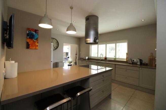 Kitchen/breakfast