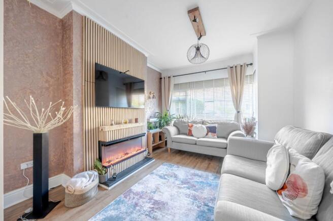 3 bed Terraced for sale Image 10