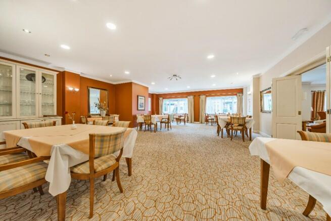 Communal Dining