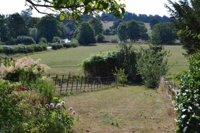 Rear garden &a...