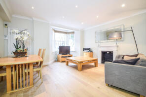 Basement Flat, 113, Finborough Road, London SW10 9DU