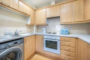 Flat 24, 1 Butterfly Court, Elderberry Way, East Ham, London E6 6JE