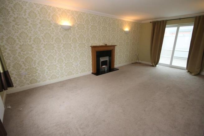 Dual Aspect Lounge