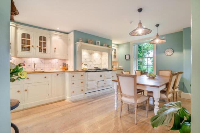 Kitchen/Breakfast