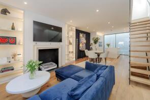 2, Gregory Place, London W8 4NG