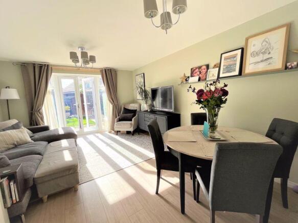 Living/Dining Room