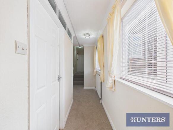 2 bed Apartment for sale Image 9