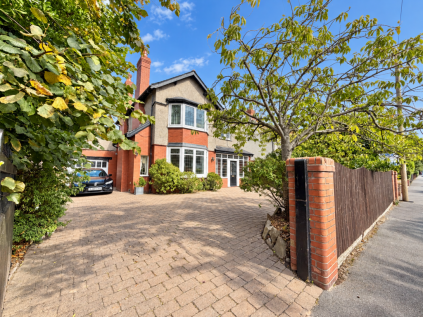 West Drive, Cleveleys, FY5