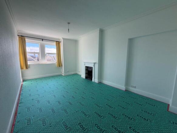 graham rd 16 f4 loun