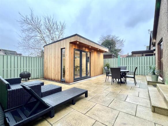 Ochil View, Kincardine