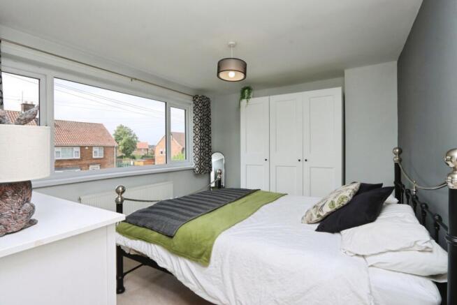 3 bed Semi-Detached for sale Image 8
