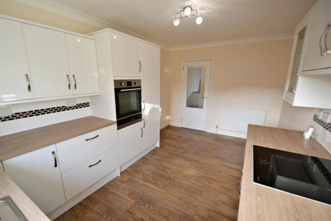 Kitchen/Breakfast Ro