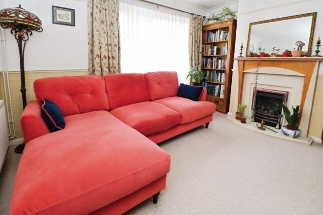 St. Marys Close, Great Bentley, CO7 photo 4