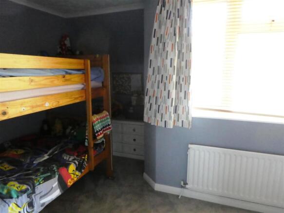bed3pic2.JPG