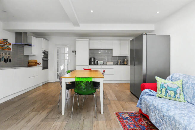 Kitchen Dining Sp...