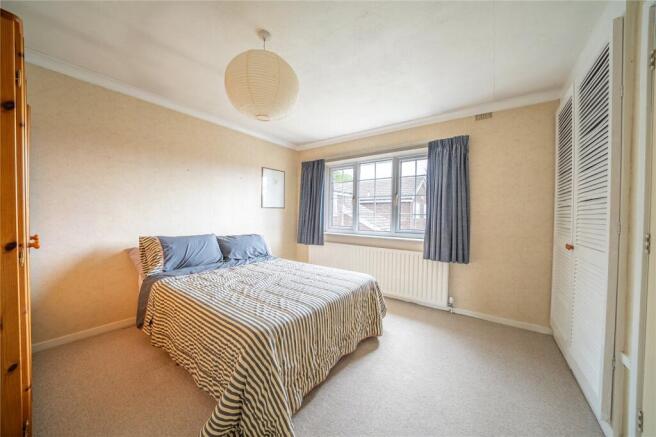 4 bed Detached for sale Image 7